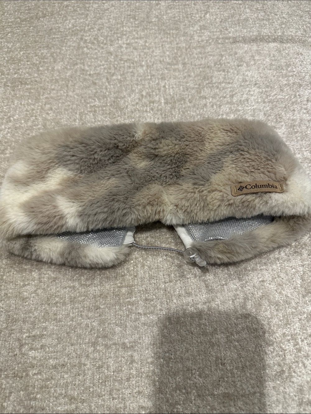 Columbia primerose hill Plush Faux Fur Headband in Taupe and Cream